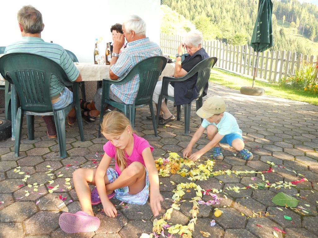 Familienbauernhof Imitz, Ferienwohnung 皮恩山口附近施皮塔尔 外观 照片
