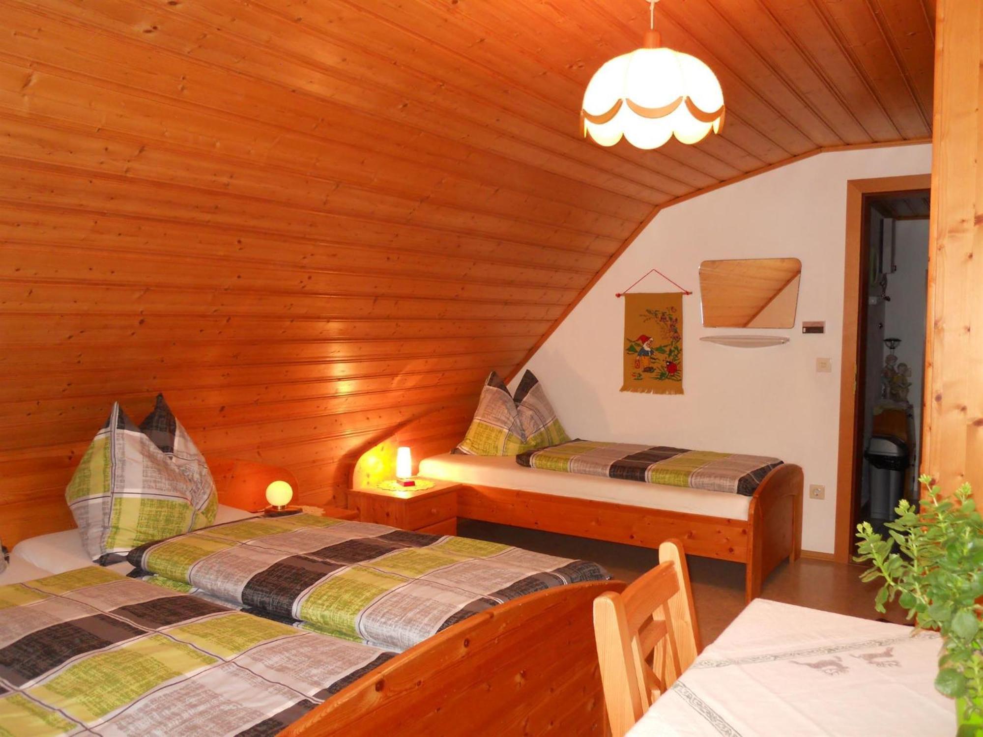 Familienbauernhof Imitz, Ferienwohnung 皮恩山口附近施皮塔尔 外观 照片